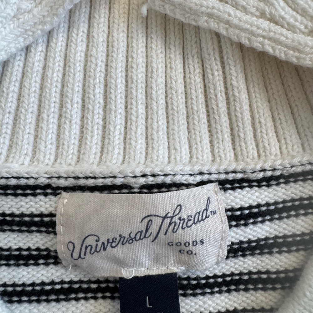 Universal Thread Black and White Striped Sweater, women’s size large - Picture 3 of 5